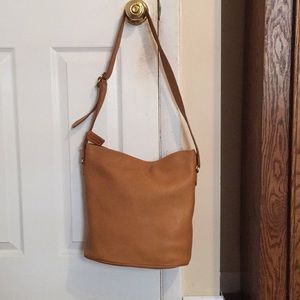 Vintage Coach light tan/mustard Tote. Classic.